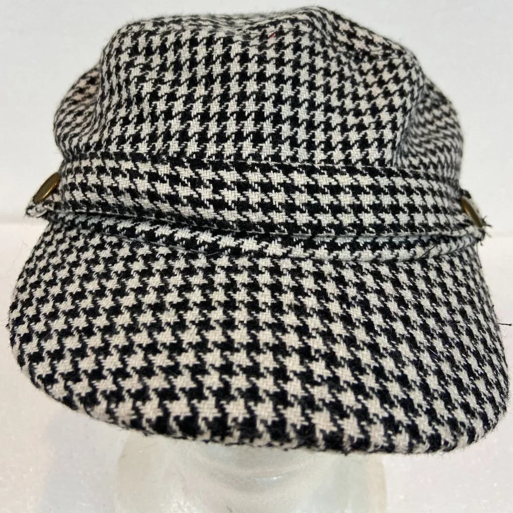 Newsboy Cabbie Hat White & Black Houndstooth